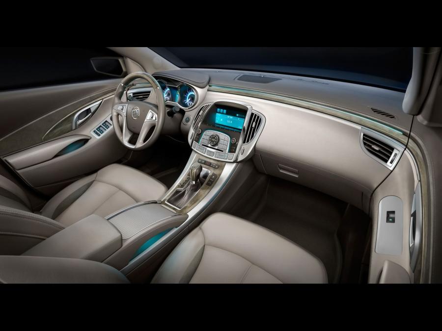  Buick Invicta Concept 2008 года  (фото 35 из 37)